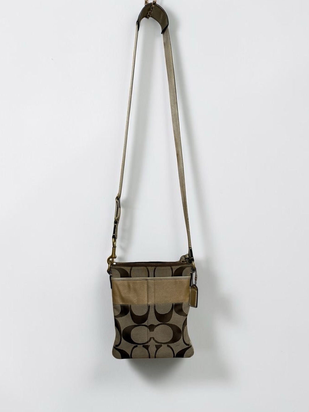 Coach Signature Canvas Crossbody Bag in Khaki/Brown